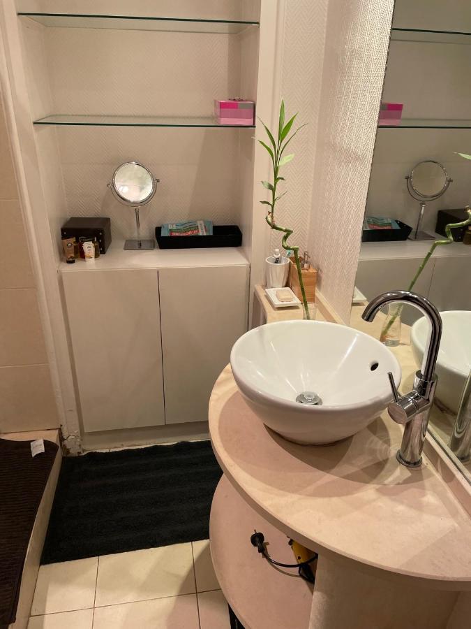 Paris : Superb Appartement De 47M2 Bagian luar foto